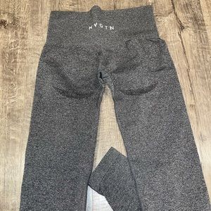 Gym contour leggings